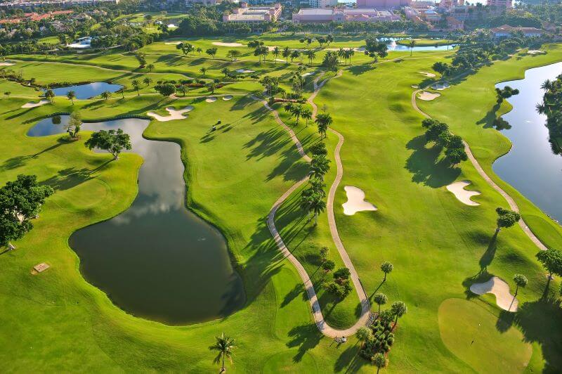 aerial-golf-course-shot-image